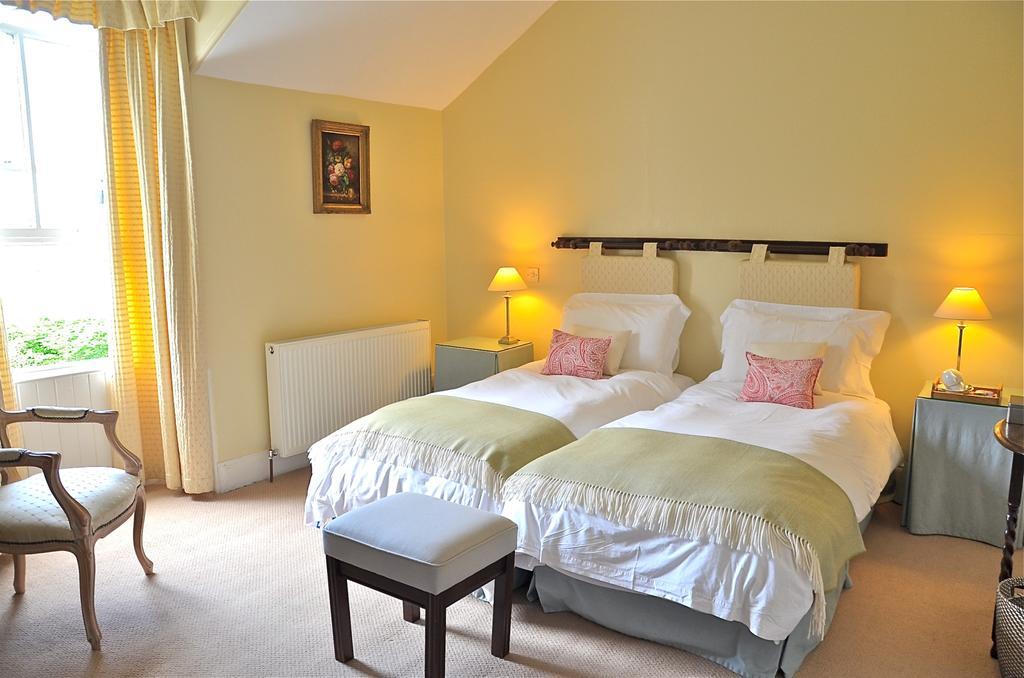 Kilfinan Hotel エクステリア 写真