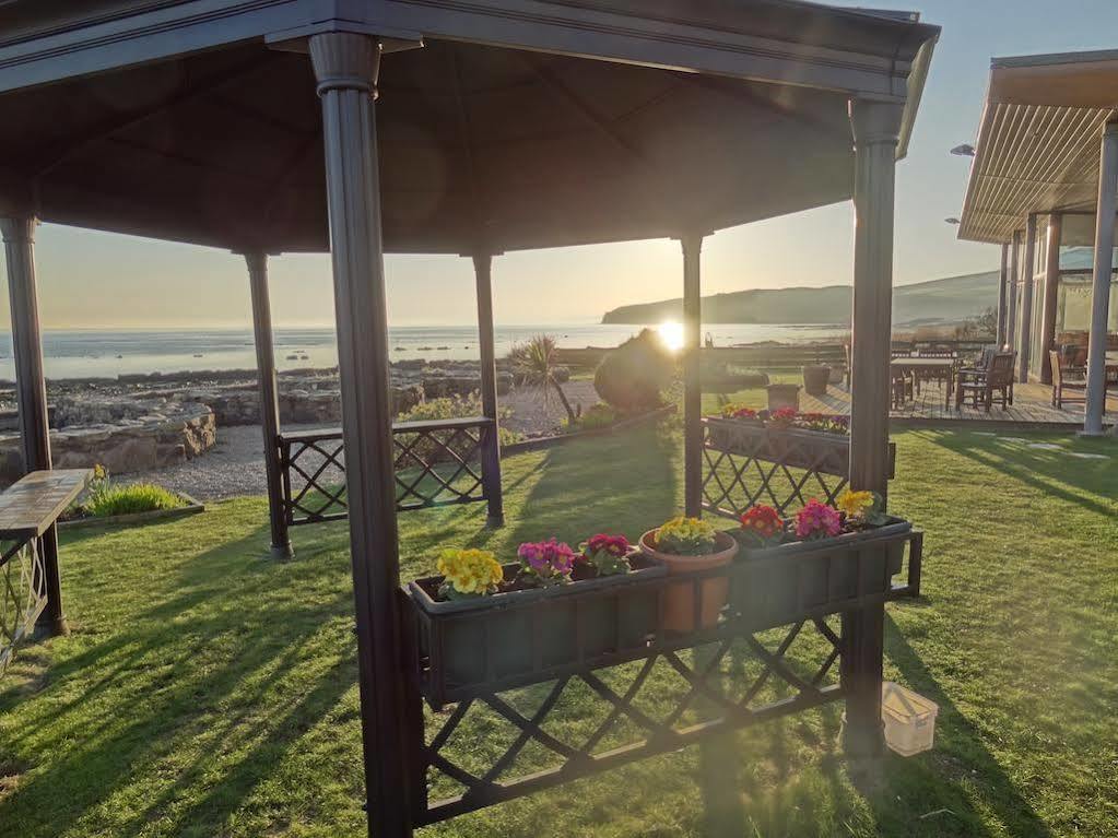 Kilfinan Hotel エクステリア 写真